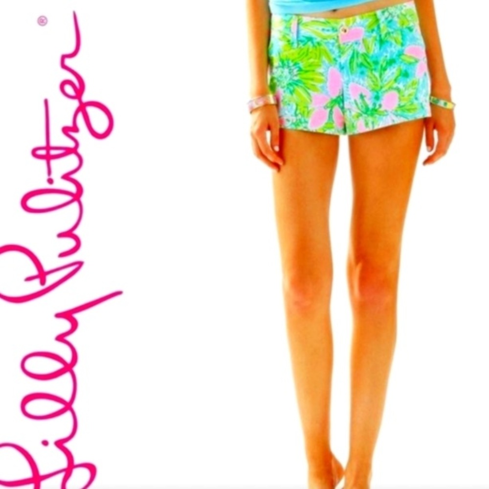 LILLY PULITZER THE WALSH SHORT IN COCONUT JUNGLE PRINT